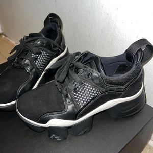 Givenchy Sneakers